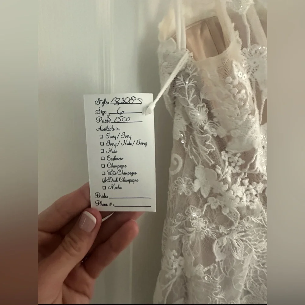 New Lace Fit & Flare Bridal Gown – Size 6 – Ivory over Dark Champagne - Picture 7 of 7